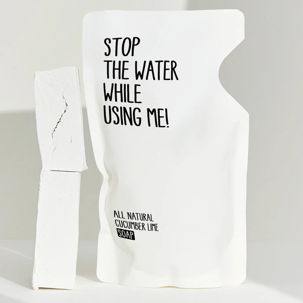 STOP THE WATER WHILE USING ME! CUCUMBER LIME HAND SOAP REFILLBEUTEL Outdoor Seife MULTICOLOR – Bild 3